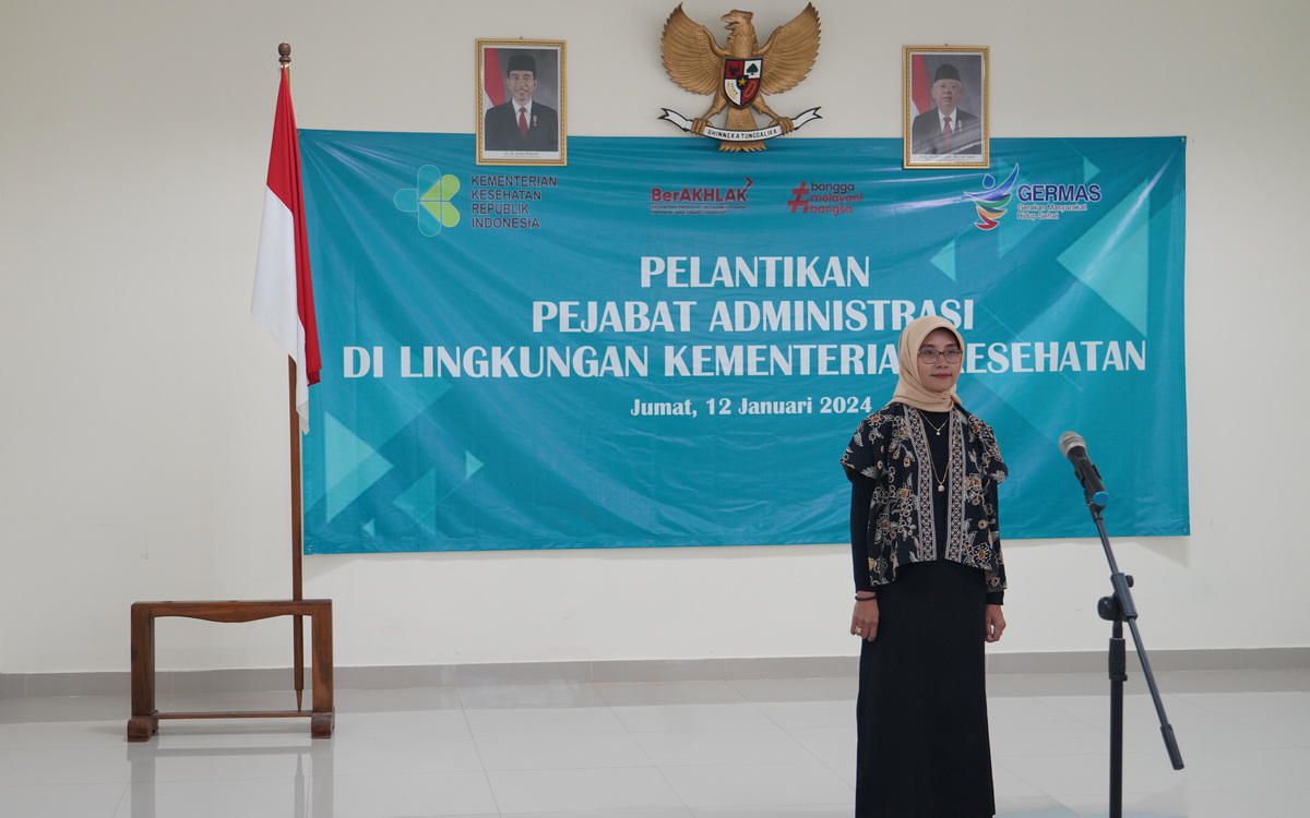 Sekjen Kemenkes RI Melantik Kasubbag Adum BB Labkesmas Yogyakarta Pada Pelantikan Pejabat Administrasi di Lingkungan Kementerian Kesehatan.JPG